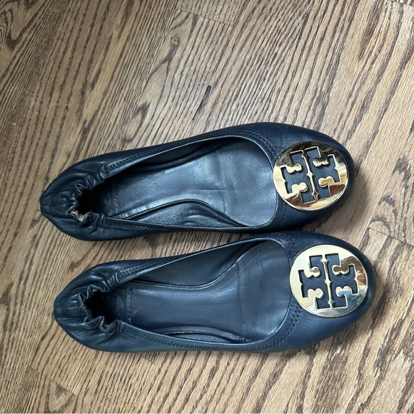 Souliers Tory Burch navy size 8.5 - Picture 1 of 5